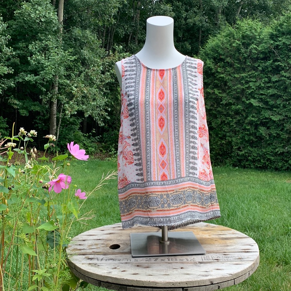 Kenar | Blouse with buttoned back